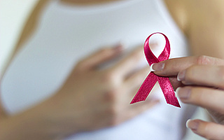 Wspierają kobiety z nowotworem piersi. Olsztyńskie Amazonki obchodzą 25-lecie istnienia